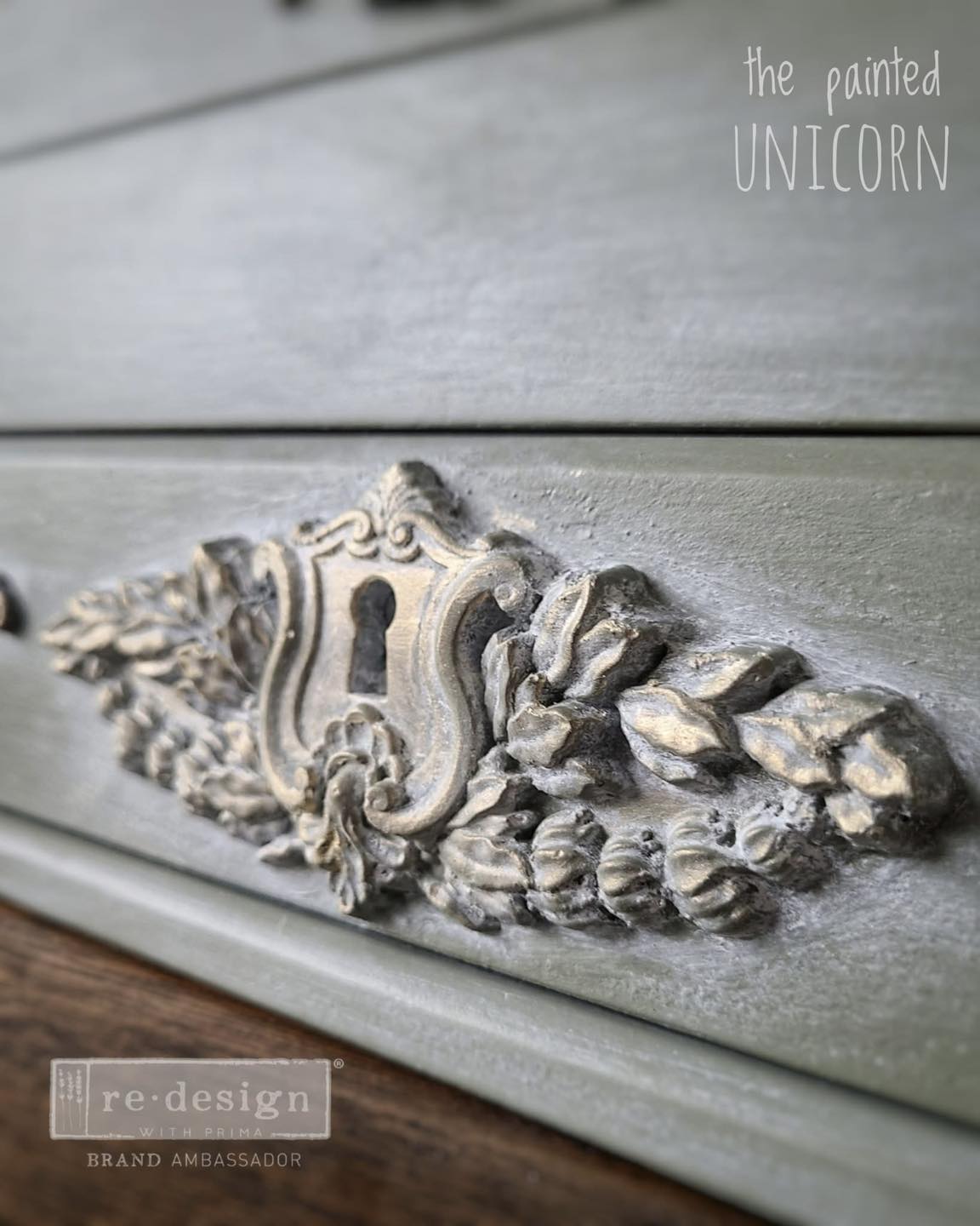 Decor Moulds® - Opulent
