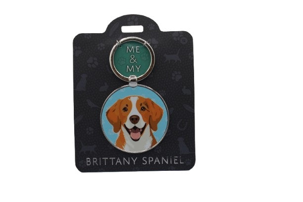 Keychain with Brittany Spaniel design on a black card