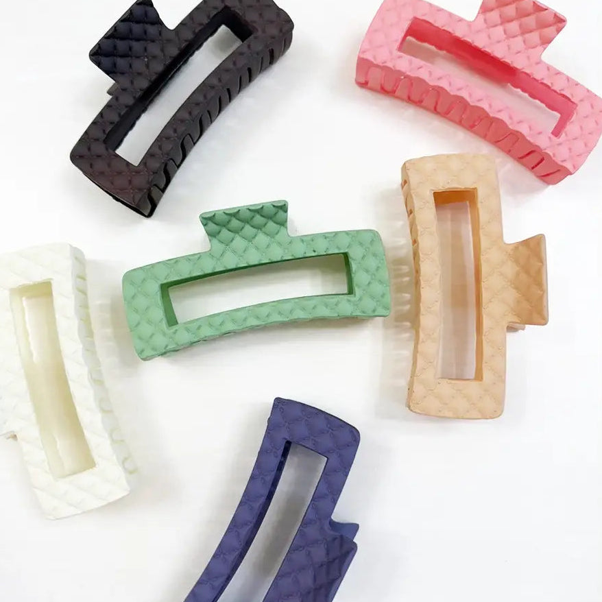 Jumbo Matte Quilted Rectangle Hair Claw