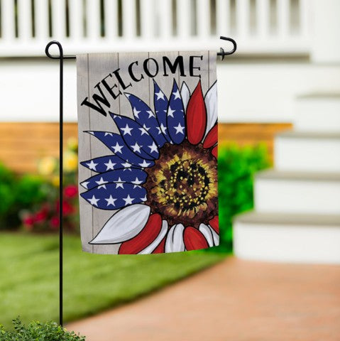 Evergreen Garden Flag - Summer & Patriotic