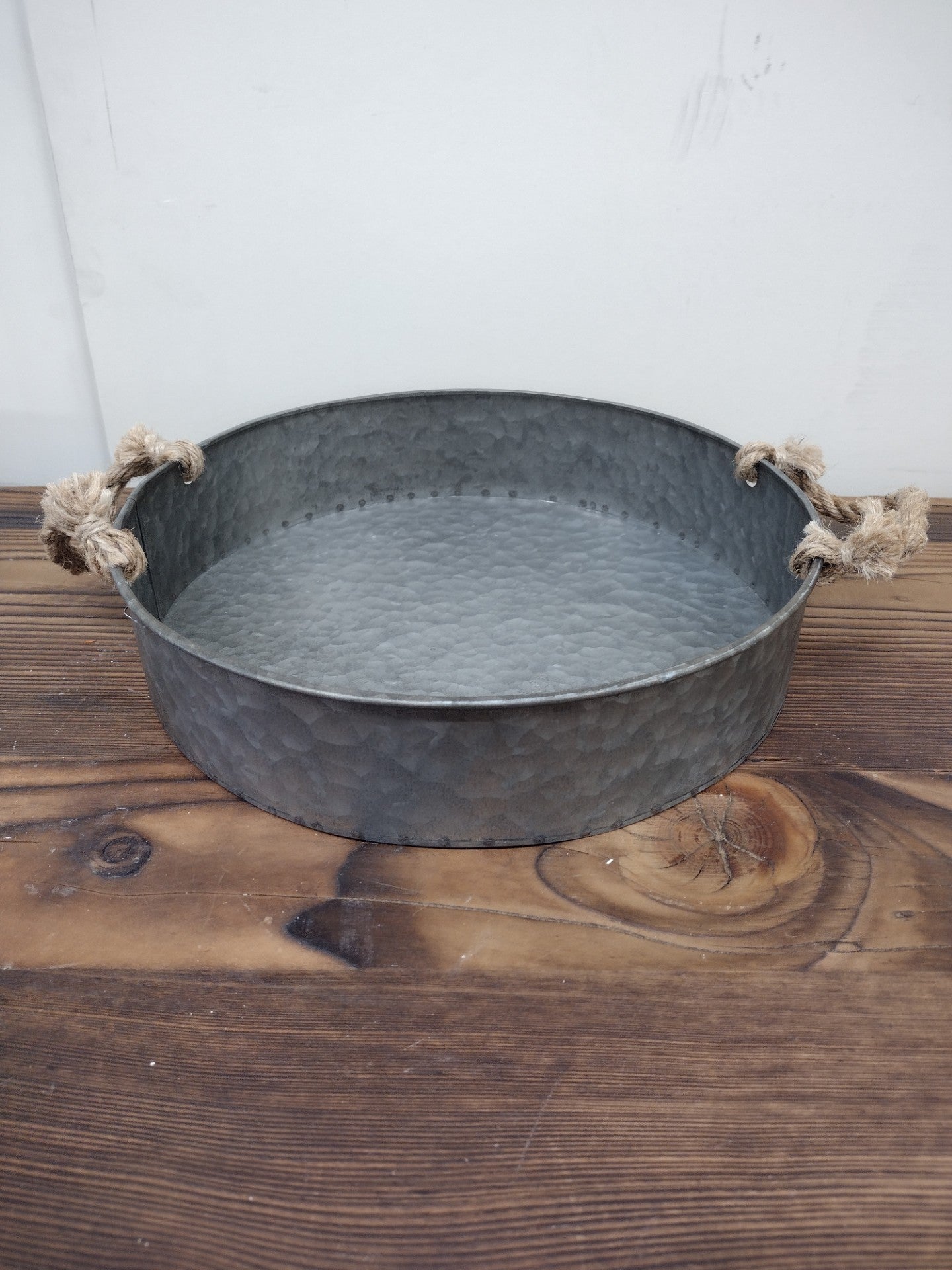Round Metal Tray with Rope Handles