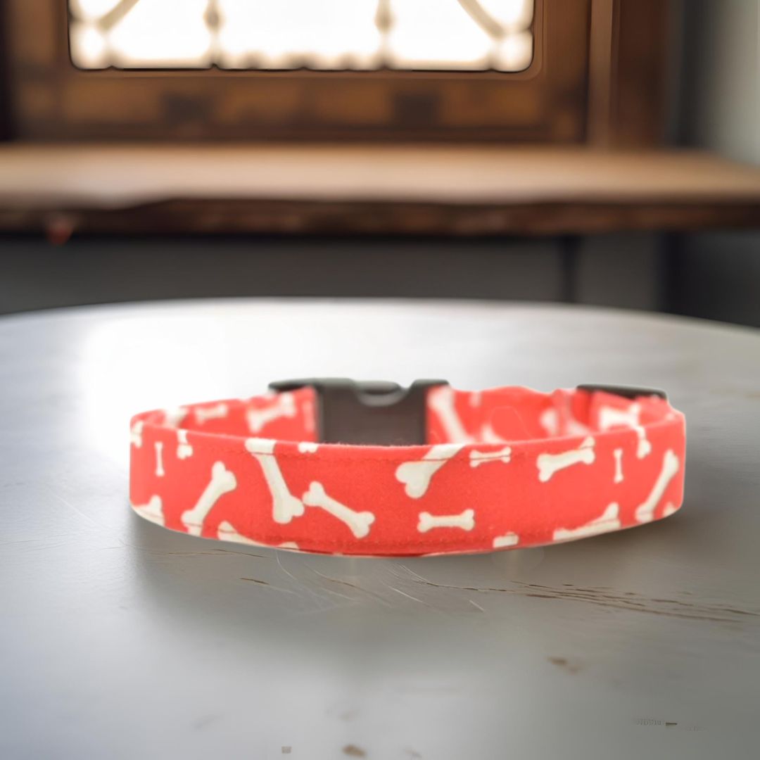 Red Bones Collar
