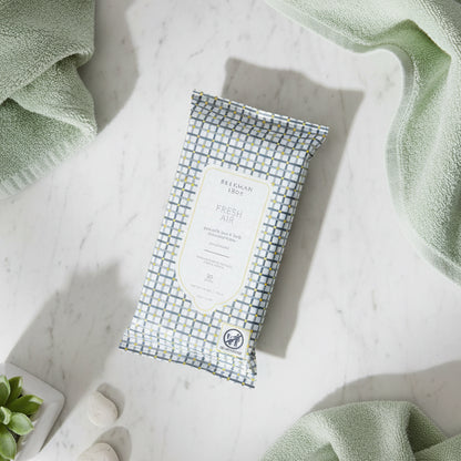 Pack of Beekman 1802 Fresh Air wipes with checkered design