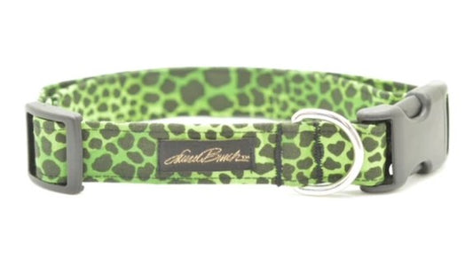 Laurel Burch Olive Leopard Collar