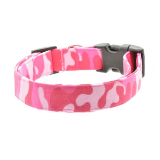 pink camouflage collar with black buckle on a white background