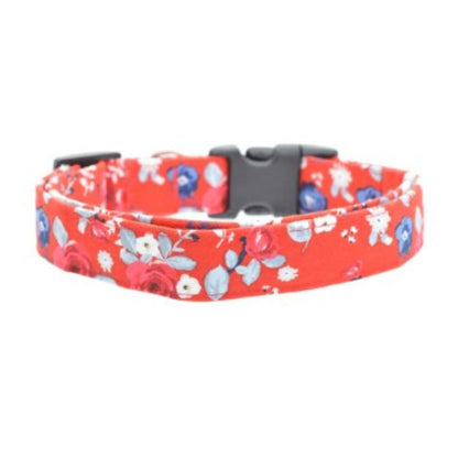 Floral-patterned dog collar on a white background - Red Roses Dog Collar