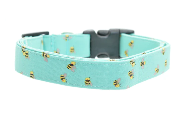 Bumblebees Dog Collar